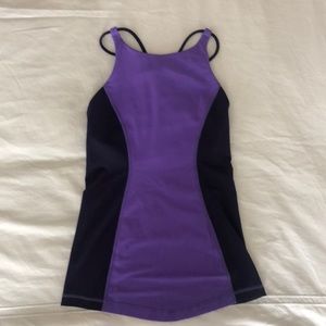 Lululemon athletic top, worn once.